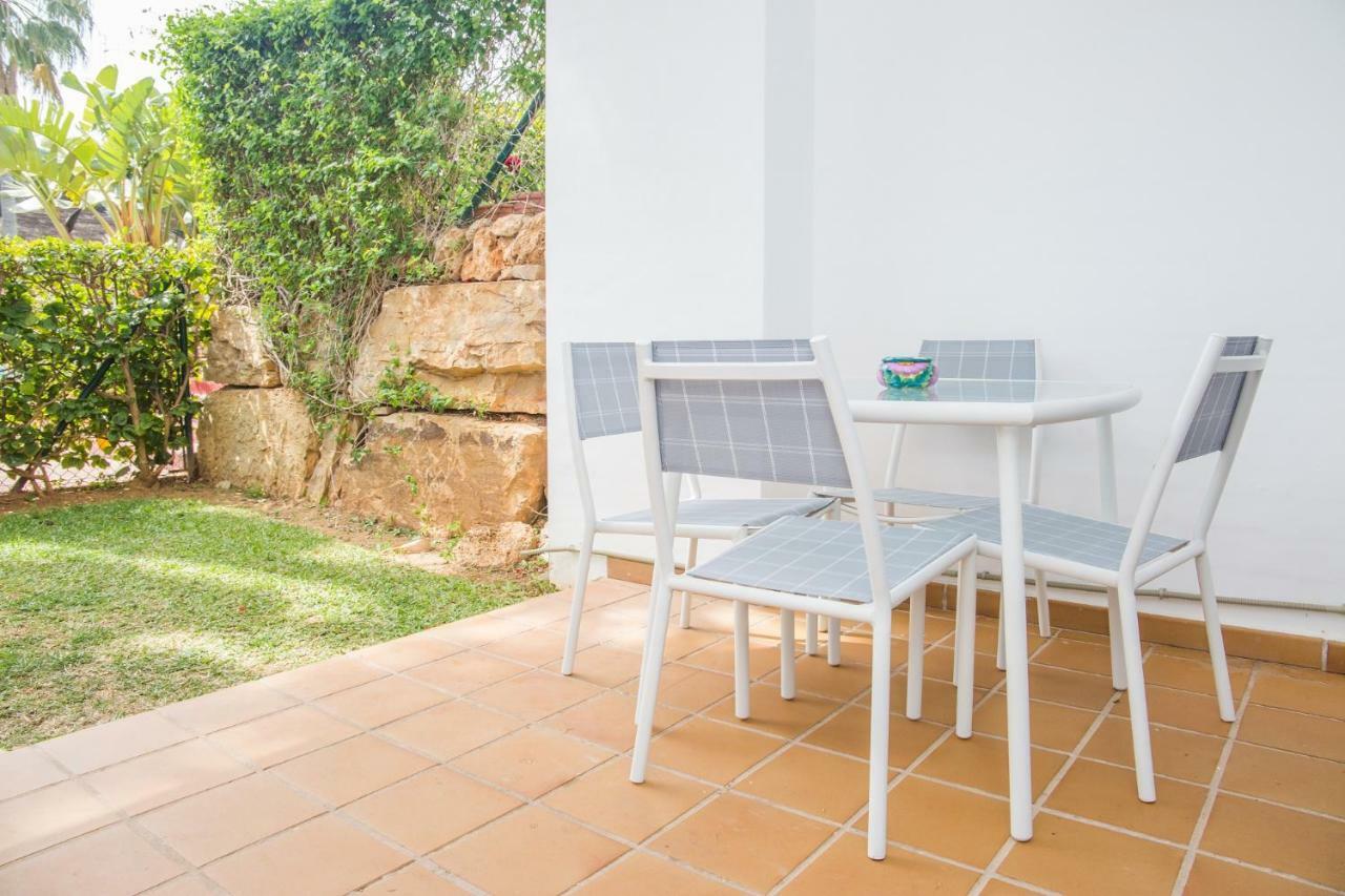 1Br Beachfront Complex - Mi Capricho Sitio de Calahonda Exterior foto